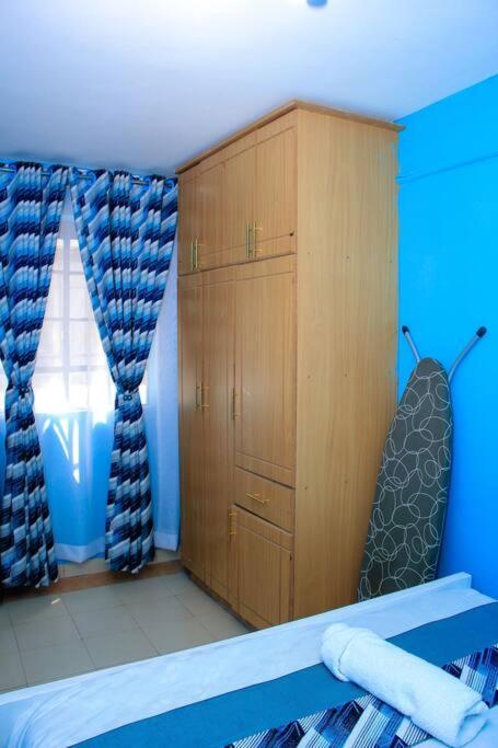 Cozy Homes 1 Bedroom House With Wi-Fi King Size Bed. Free Parking Найваша Екстер'єр фото
